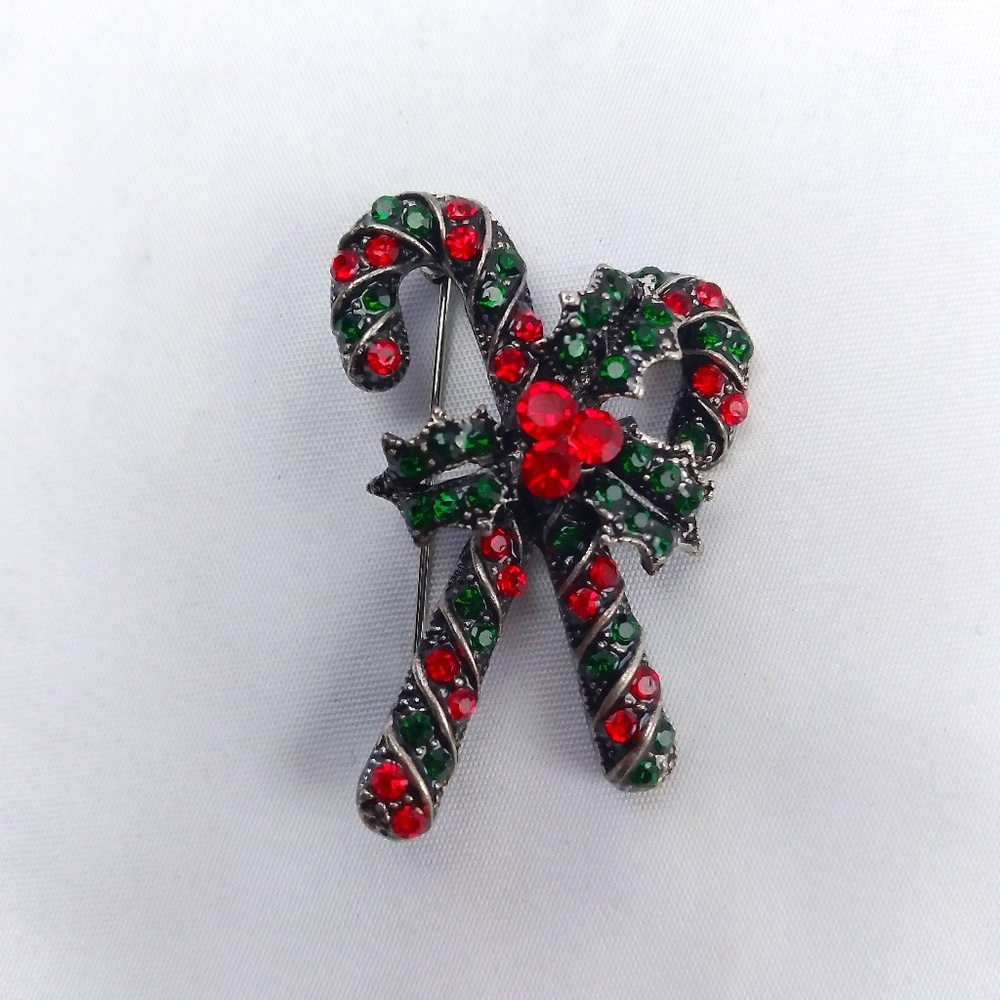 Candy Cane Red Green Rhinestone Christmas Holiday Theme Brooch Pin Accessory